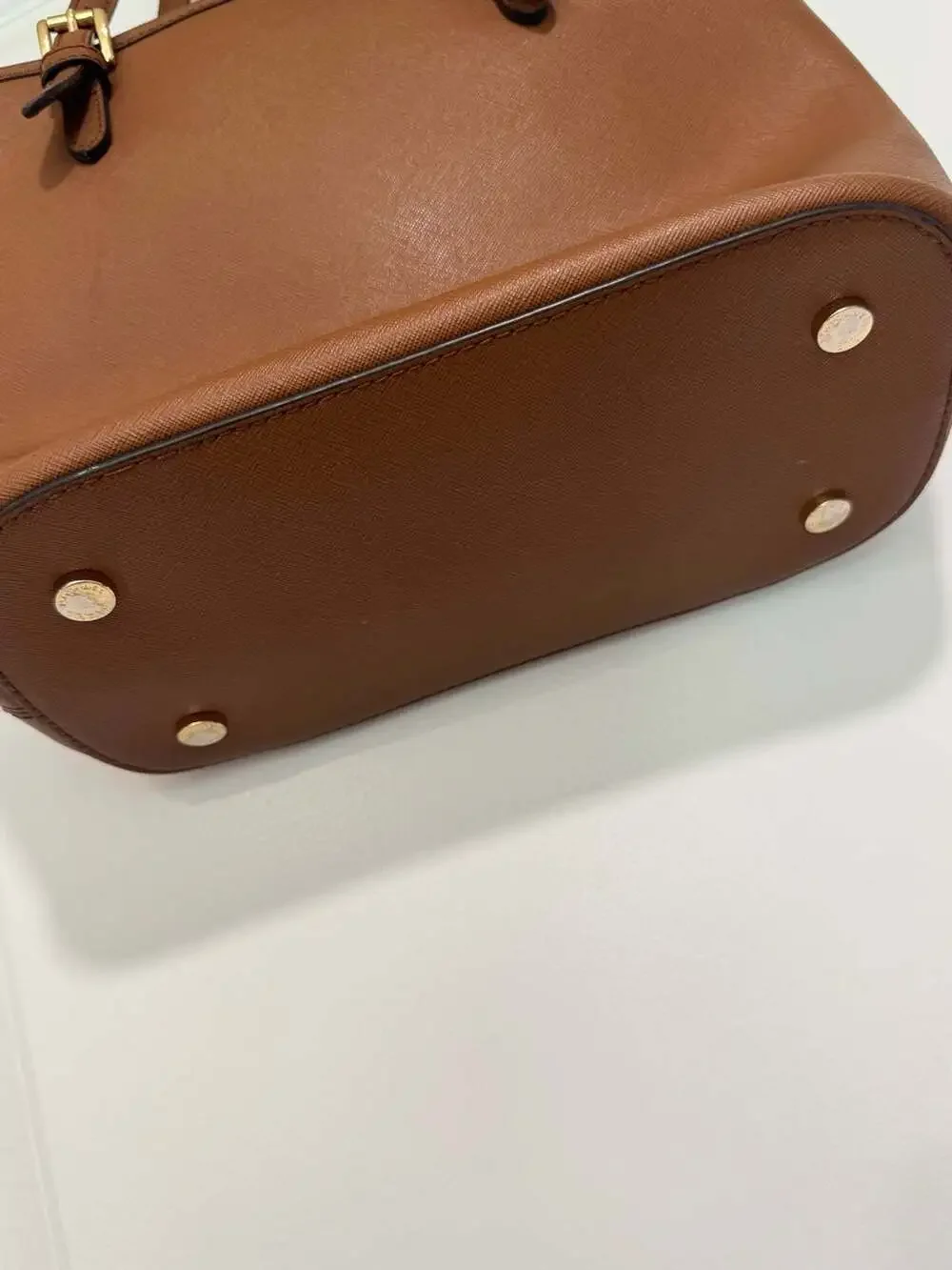 Michael Kors Jet Set Brown Saffiano Leather Tote Shoulder Bag  Classic